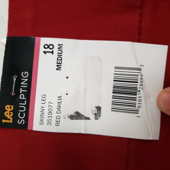 NWT Lee Women's Sculpting Slim Fit Red 18 Medium - Picture 6 of 8